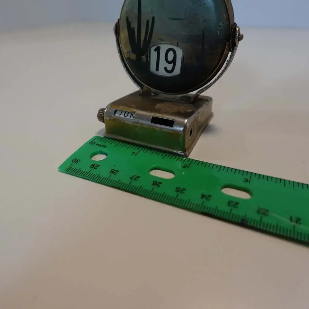 Vintage Metal Desktop Perpetual Flip Calendar with Desert  Cactus Scene (PARTS)